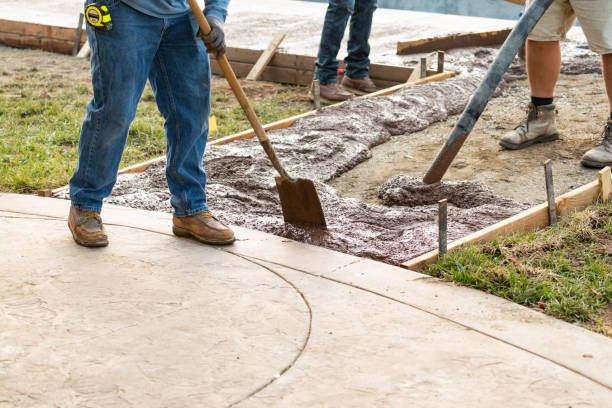 Best Concrete Driveway Installation  in Drew, MS